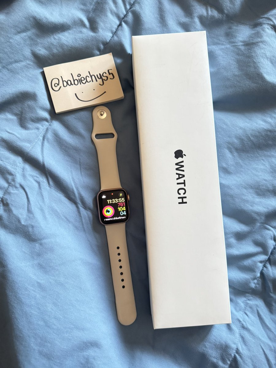 babiechys5's tweet photo. ส่งต่อ Apple watch SE 40 mm
🩷 2,500
ปุ่ม side bottom กดไม่ติดนะคะ
สุขภาพแบต 79% อยู่ได้ประมาณ 12 ชม.
#ส่งต่อapplewatch #applewatch #applewatchมือสอง #applewatchมือ2 https://t.co/KjHhlpVgqk