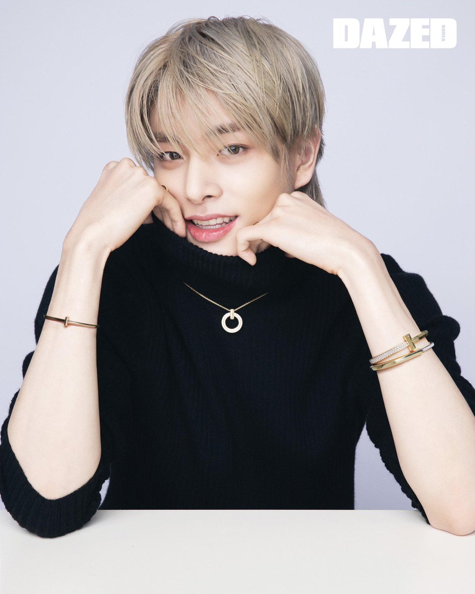 zvnijkS2's tweet photo. 주얼리 광고할때마다 대존예됨 https://t.co/ws6CYFGWuT