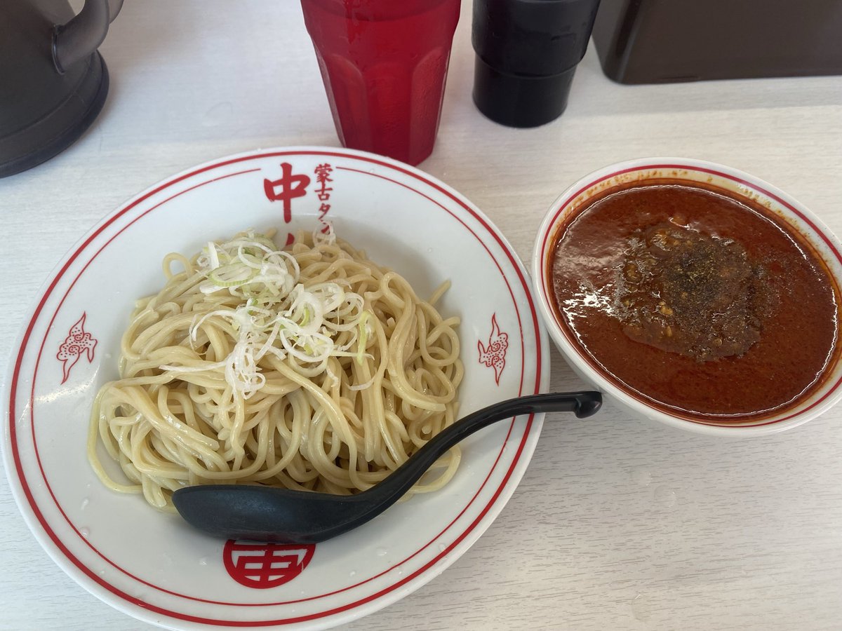 saru2482's tweet photo. 蒙古タンメン中本　川越　26
冷し味噌四川
昔の自分が川越の限定の中で1番好きとポストしてるの見て食べてみようかと。
限定の割には安い1050円なのもびっくり。
四川の麻婆豆腐やっぱり美味しい痺はそこまでではない。
麺がキンキンに冷えてて真夏にぴったり。 https://t.co/CFaUBIMPsd