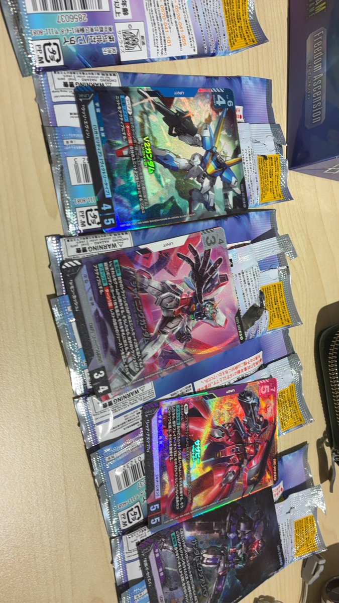 agepan1926's tweet photo. 人生って辛い
パラレルハシュマル通ります https://t.co/M5kNZZK3Oa