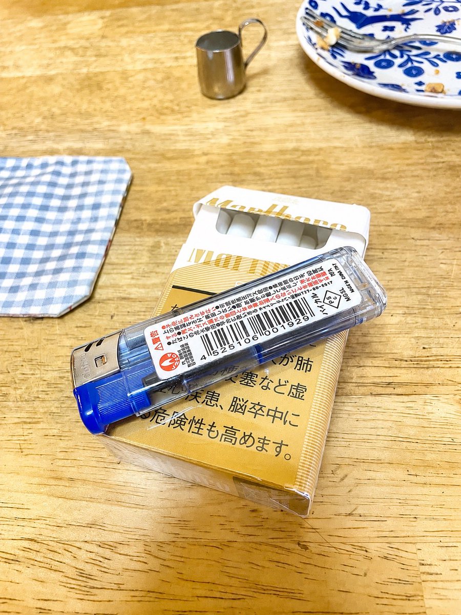 takymuras's tweet photo. 左　写メで撮ったそのまま
右　チャットGPTに少し明るくしてと頼んだ https://t.co/m6JaiyCva3