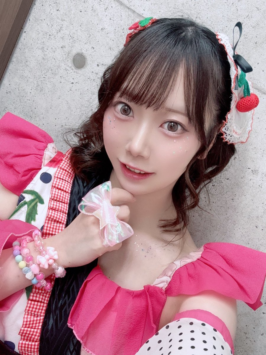 hinata_riri_'s tweet photo. てなフェス!!◝✩
ありがとうございました🎀🫧

午前中からたくさん声出して
一緒に楽しんでくれて
みんなとってもはなまるに可愛かった❣️ https://t.co/DgD9BjOThT
