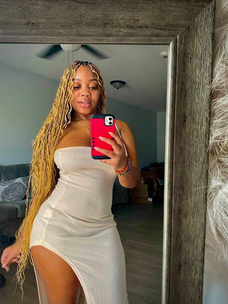 LynSarah13's tweet photo. Blondes have more fun 👱🏾‍♀️🥳 https://t.co/X46ZdUQHq4