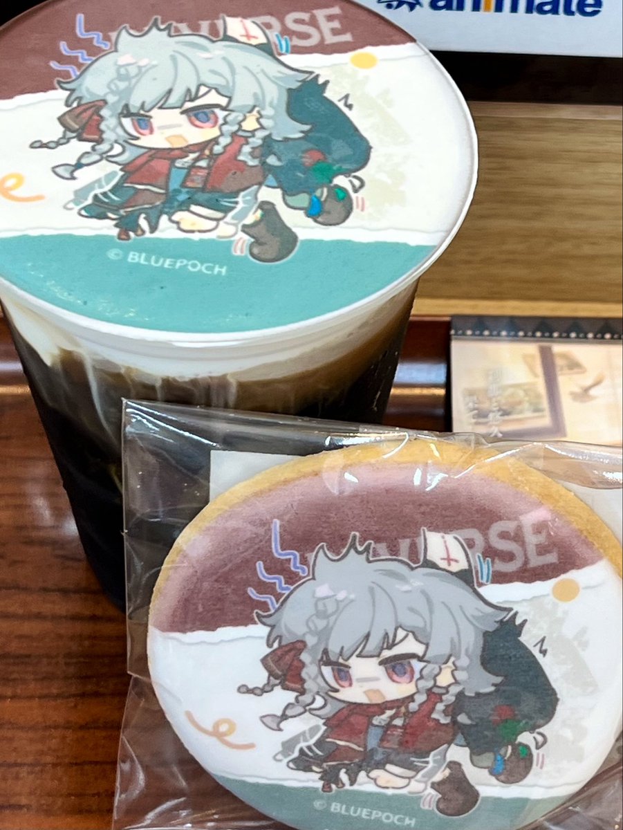 waltzofhuman's tweet photo. 今世紀最も偉大なる吸血鬼🧣🤍🤍かわいい https://t.co/t9mYB0UDv1