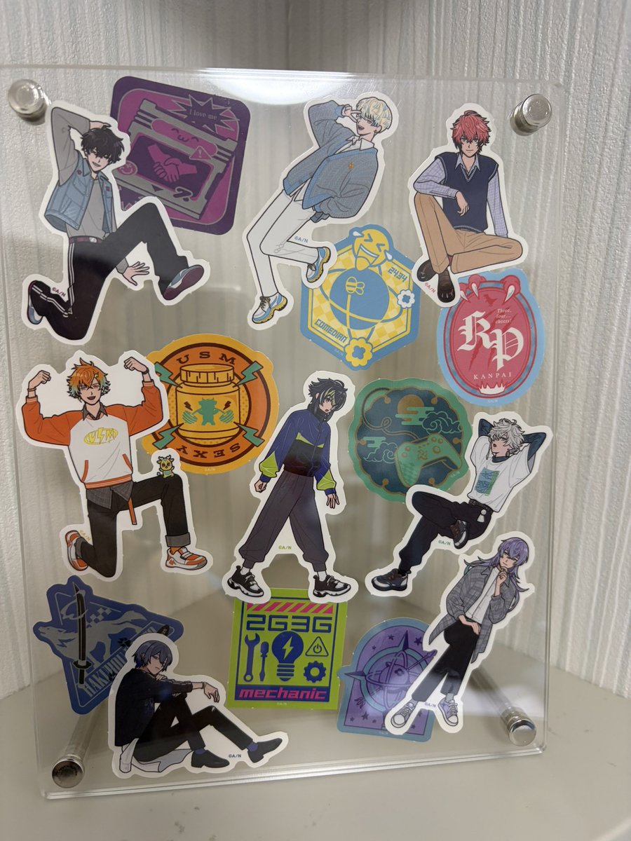 Raimu_Ev's tweet photo. センスなさすぎだけど、つえ〜のステッカー飾った〜！超可愛い！ https://t.co/egc1tQQ3Df
