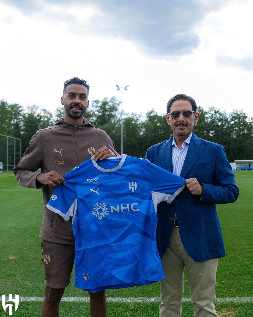 hilalstuff's tweet photo. 🚨 #عاجل:

الصرنوخ يرتدي الرقم 73 مع الهلال 👕

الحبشي يرتدي الرقم 77 مع الهلال 👕 https://t.co/QYdAg384kv