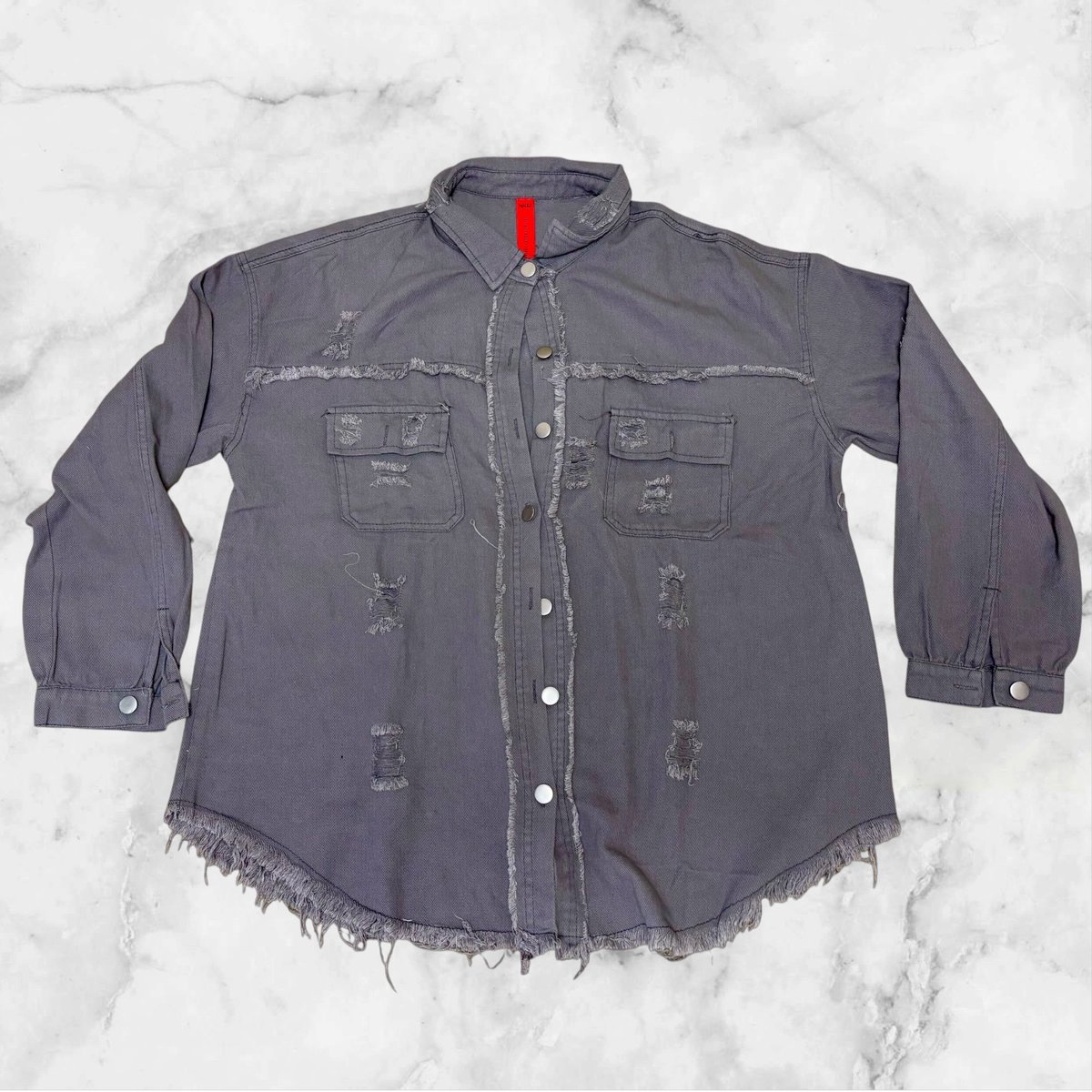 TM_EDUCATION18's tweet photo. TME Distressed Denim Shirt (pink , black)
16,000-

念願のカラーデニムシャツ
しかもダメージ加工です
合わせやすいダメージブラックデニムと気分あがっちゃうようなダメージピンクデニム
着回ししやすいアイテムかなと
腰に巻いてもよき

MZK https://t.co/OzVY6ebHfZ