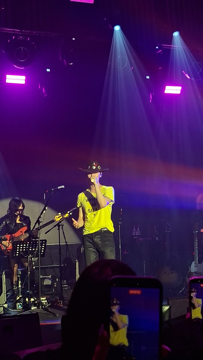 IvethPark's tweet photo. ¡¿Saben que vino a revivir genuina mente esta fan account?!

EL CONCIERTO DE WOODZ LPM POR FIN LO VI 😭

#WOODZ #우스 #Archive_1 #Archive1_in_MexicoCity https://t.co/0aHXnhJ5WF