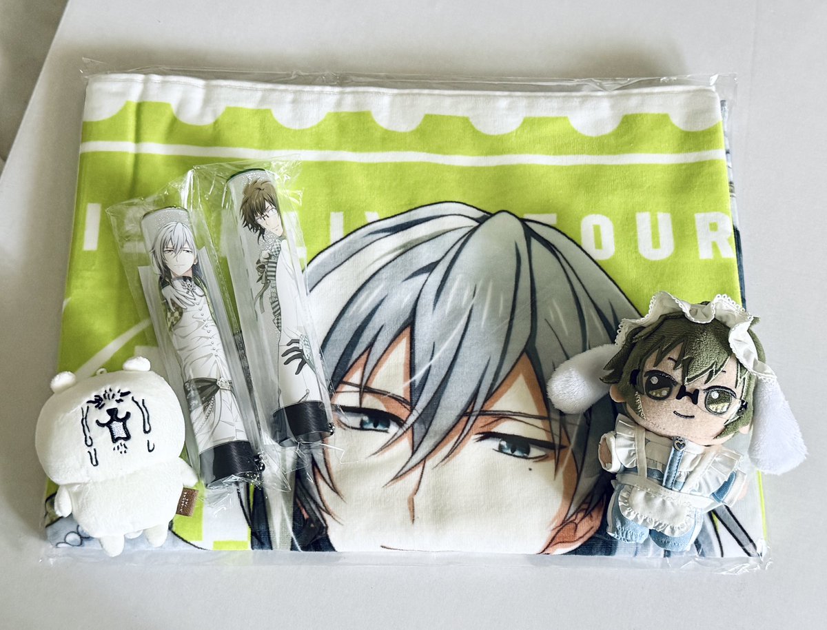 hachiware_ymt's tweet photo. 顔のいいデカい男の布届いた🫶
早くデカやまとくん布と並べたい💚 https://t.co/BZrSqqjW7t