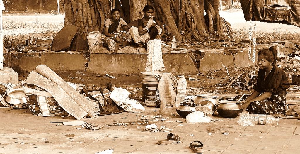 ONGOD's tweet photo. @alamiftikharalg @AP @beenasarwar @fifiharoon @NJLahori @romarizvi @Shabana_Saher @sirmedmanzoor @xSwoopty
Stay Blessed !
As civilisation reaches for the stars we now have more on earth condemned to live in destitution. https://t.co/xxnlIgNpXG