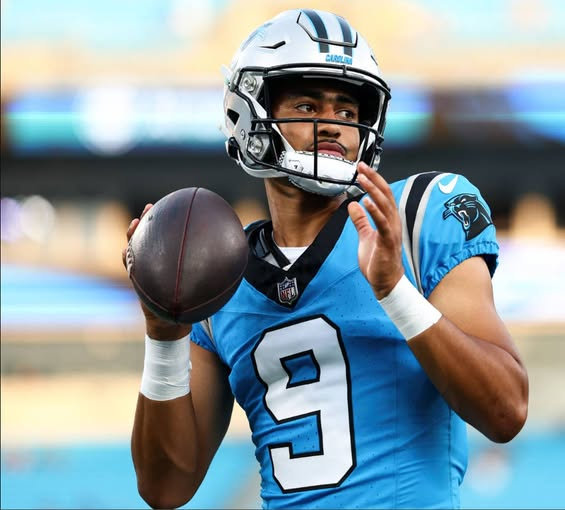 JustinMixon2's tweet photo. says Happy Birthday to this guy! The NFL Quarterback for the Carolina Panthers, Bryce Young (July 25th). He formerly played for the Alabama Crimson Tide too as Quarterback and was a Heisman Trophy Winner too. Happy Birthday to Bryce! #BryceYoung #Football #July25th https://t.co/sCueWzAFsN