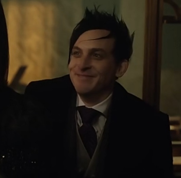 Marcela_L18's tweet photo. Ahora me salen con que Ed se enamoró de Lee? Ay no.
Oswald tan lindo como siempre, me encanta.
Bueno, esperemos que consigan el dinero que quieren.
T4-C19 https://t.co/p22WLZrtNj