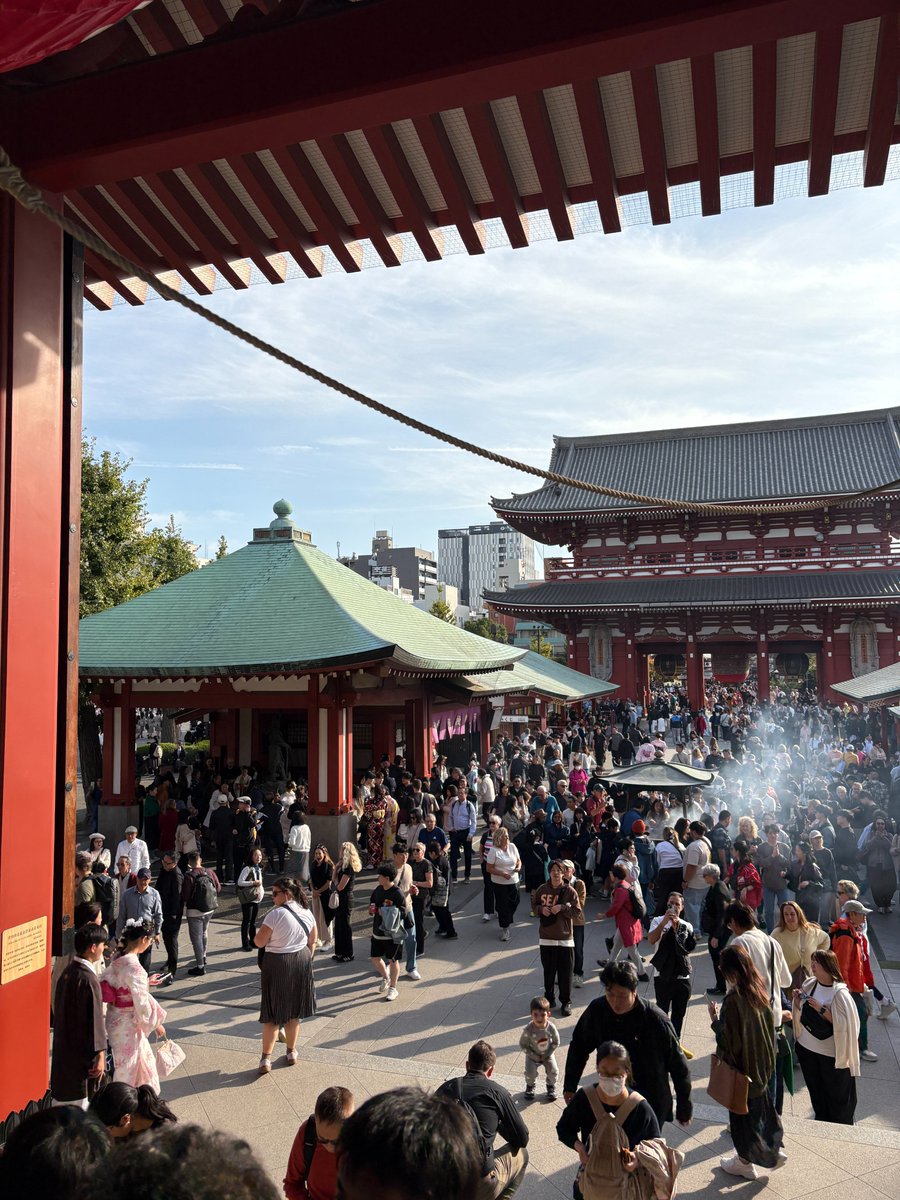 soccer991's tweet photo. 2025/11/7に参拝 浅草寺
反対側
#浅草寺 #御朱印 #神社仏閣 #お寺 https://t.co/WmmBmgjzdQ