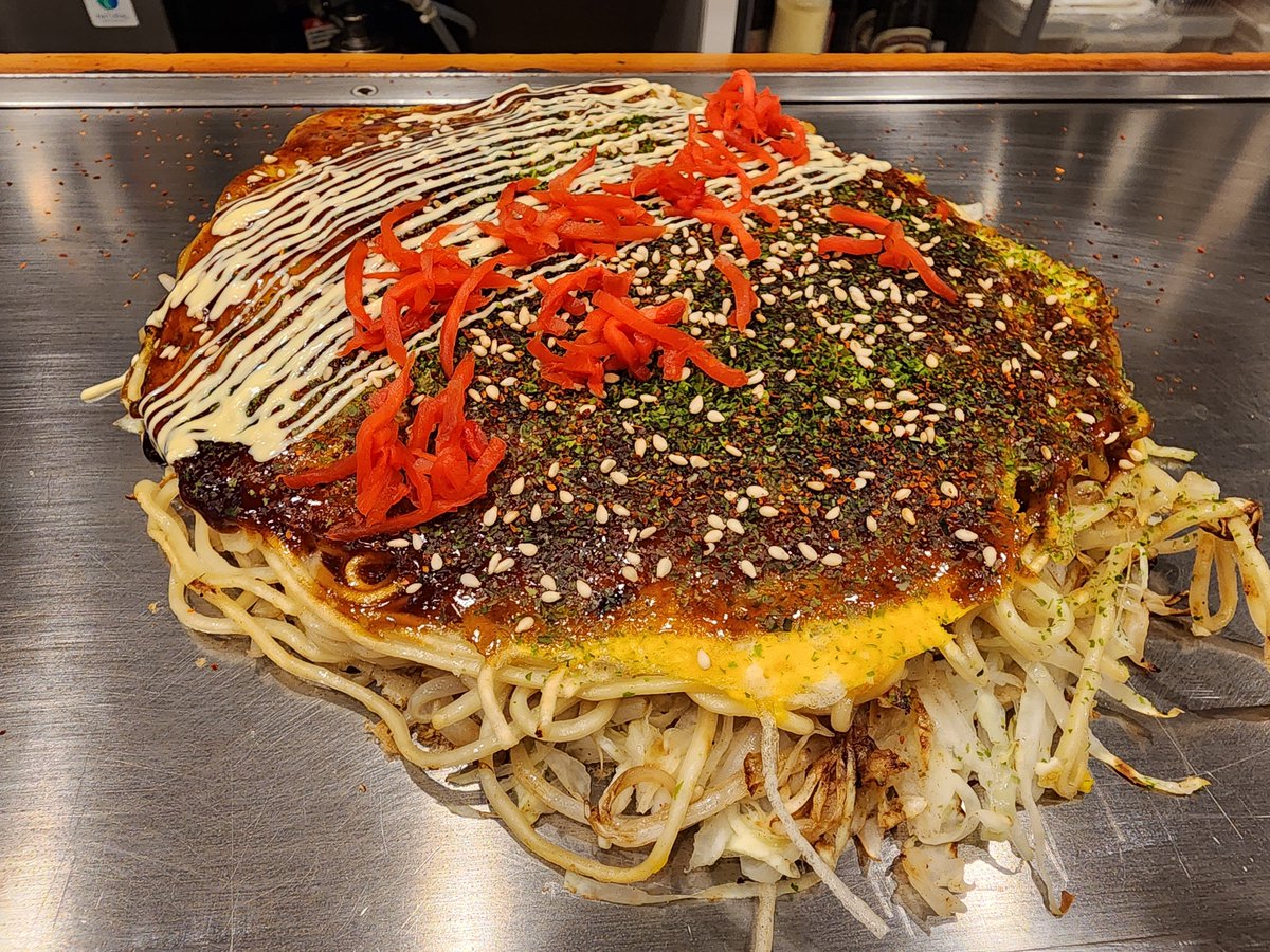 cam825500's tweet photo. 暑い時こそ熱いものを
#nacca のお好み焼きは旨い https://t.co/BrOTBkEXGs
