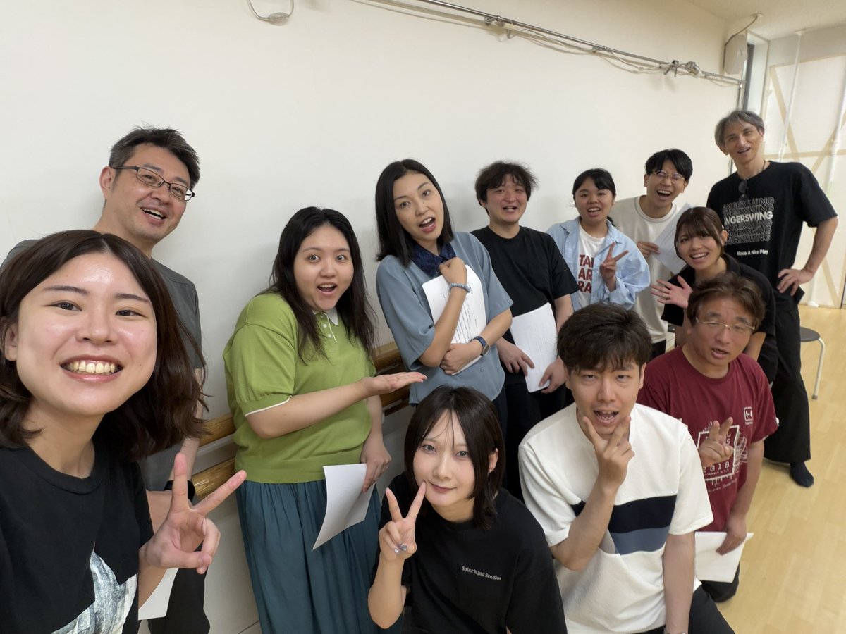 WakateQ's tweet photo. 今日は7月の #ヨリミチスクエア✨
暑い日差しに負けず朝からたくさんの方が集まってくださいました☀️

方言がある台詞は不思議と親しみが湧いてきますね😆
また #ヨリミチスクエア でお待ちしております！！

#劇団Q+
#社会人部 https://t.co/QRwLI3S3J9