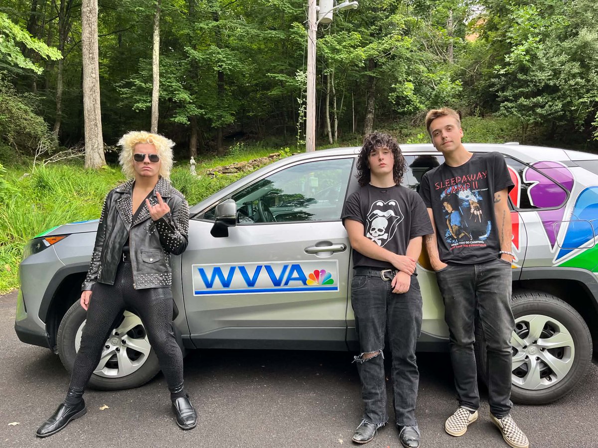HarrowerThrash's tweet photo. WVVA reporter Tara Wyatt, who is probably the coolest reporter in the history of rock and roll reporting, just did an interview with Harrower today. 🔥🔥 Stay tuned! 🤘😎

@JackHolt25 https://t.co/iXCrOBlwx7