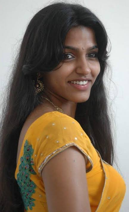 RocksPapu's tweet photo. She is still my Fav actress 😍 https://t.co/brfVxrvo5h