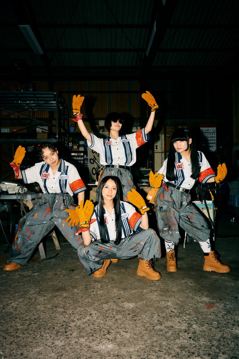 japanleaders's tweet photo. New Song 【Oi AG!】 ⚙️ MV out now ⛓️❤️‍🔥https://t.co/9gmrIYR3UM

MV Directed by Mackenzie Shepperd 
New Costume by masato(fantastic!)
Photo by usamiryo 
#FromTokyowithLove https://t.co/nGSGJu4rKM