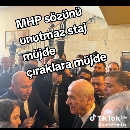 Aykut1841501's tweet photo. Değerli staj ve çırak kardeşlerim 
3308 staj ve ve çıraklar olarak
Tüm maduruyetler den  iki adım önündeyiz 
Bizim iş mutlaka çözülecek inşaallah 
Dün de söylüyor düm
Bugünde söylüyorum
Staj ve çıraklik mağduriyetini sayın cumhurbaşkanımıza söyleyen .
Sayın milliyetçi Hareket partisi Genel başkanımiz devlet Bahçeli dir

Şansız bir kitleyiz malasef 
Sayımiz az
Oy çarpanimiz çok az
Siyasetciler bunu çok iyi biliyorlar
Doğal olaylar 
Hepmi bizi buludu yangınlar ,depremler ,40 yilik  terörsu Türkiye ve benzeri durumlar

Sayin devlet Bahçeli görüşen ekipte bende vardım
Milliyetçi Hareket partisi En yetki milletvekillerle iki defa görüşmelrede bulundum
 MHP milletvekillerimiz bizleri biliyor 
Bu işin olacağını, olması gerektiğini beyan ediyorlar 
 
Bizde soruruz 
Ne zaman ?

Akp 3308 staj ve çıraklar mağduriyetine hiç sıcak bakmadı
Bakmiyorda 
Kayseri akp milletvekilimizle iki defa görüştüm ikisinde de hiç sıcak bir temas olmuyor olmadı.

Bu yasa meclis kapanakadar çıktı çıktı 
Yoksa olmaz değerli arkadaşlar 
Sebeb milletvekilleri tatil den gelecek ondan sonra seçim atmosferine girecekler
Ufuk ta erken seçim olacak 
Sayın Bahçeli bey seçim diye bir konuşacak ve seçim olacak 

Meclis kapanakadar inşaallah olacak
Olmalida değerli dava arkadaşlarım 
Umutsuz yaşanmaz.
Umudu hayallerimiz için yaşıyoruz
Rabbim hayırlisiyla emekli etsin amin

Burda kimse rol çalması Allah tan milliyetçi hareket partisin seçim beyannemisinde girmişiz
Yoksa 
Hiç bir yerde ismimiz bile telaffuz edilmezdi 

Dört yıl oldu akp hiç bir temas olması il, ilçe hariçin de 
Tek Semiha başkanim Cumhurbaşkanımizin danışmanıyla görüştü 
Ondan sonra  kimse 
İlerletemedik malasef 
Giden resim çektirdi 
Geldi
Resim cektireyemenlerde var arada 
😂😂

İyi düşün iyi olsun
Rabbim dua larimizda duymayan
akla,     uduymayan kalplere iletsin inşallah 

Emekli olmak bizleri hakkı 
Staj ve çırak kazanacak 

Değerli Devlet büyüklerimizden 
Bizleri duymalarıni bekliyoruz.
Sayın cumhurbaşkanımız @RTErdogan

Milliyetçi Hareket partisi Genel başkanımiz sayın @dbdevletbahceli
Milliyetçi Hareket partisi 
Genel başkan yardımcısı sayın 
@ifarukaksu
Milliyetçi Hareket partisi Grup başkanimiz maduriyetimizin abisi 
Sayın @erkanakcay45 
Milliyetçi Hareket partisi disiplin kurulu başkanımiz sayın @bhdralprn

Sizlerden güzel haberler bekliyoruz 

#mecliskapanakadarolmali