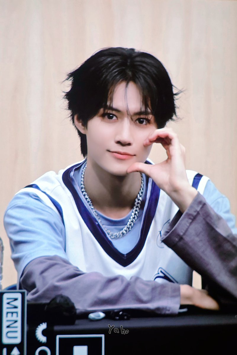 __yaho___'s tweet photo. 260724 

🫶🏻

#Ian #이안 #노성철 #루네이트 #LUN8 https://t.co/mfgXxtL4Zu