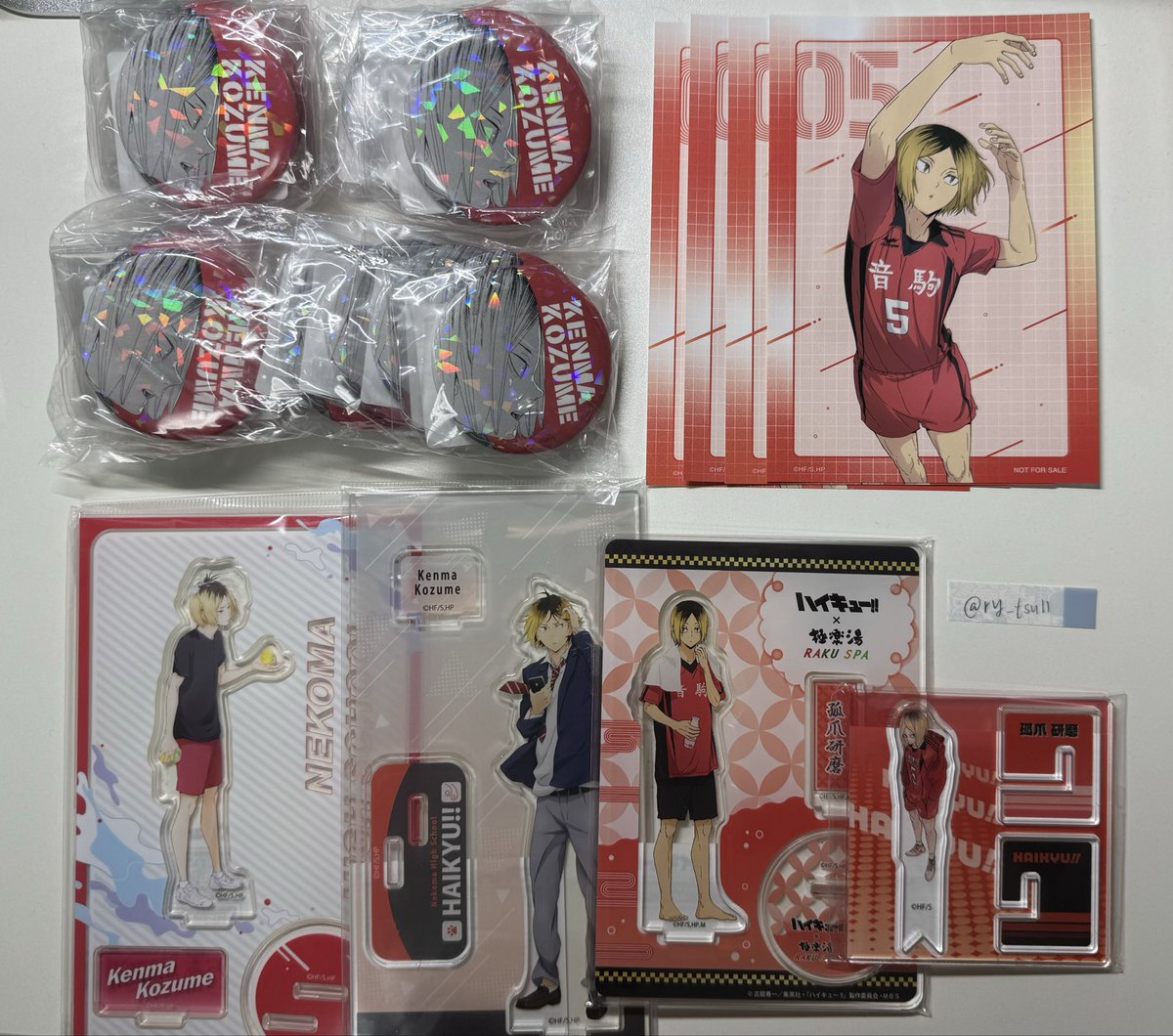 ry_tsu11's tweet photo. @Torihiku0000 初めまして、こんばんは。検索よりお声掛け失礼致します。
当方画像のもの所持しております。定価＋送料（特典は200円/枚）にてお迎え可能なお品物はございますでしょうか？
ご検討宜しくお願い致します。 https://t.co/2McHvq2ClB