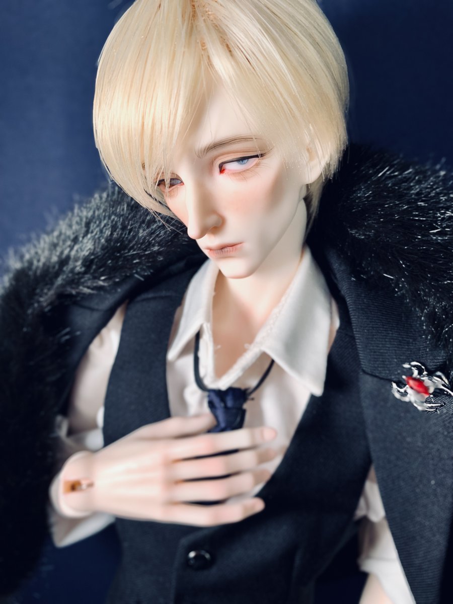 dolktokyo's tweet photo. 【DOLK2F♢入荷ドール】
Dream Valley様より新作ドール【〈期間限定〉Candle Knight - Cadel Fullset】が入荷しました。
蝋燭をモチーフにした幻想的な50cmクラス男子🕯️
華やかな黄金の鎧とどこかアンニュイな表情は絶品です…！
画像4枚目の豪華Fullsetでお迎えいただけます。

50cm/¥111,850 https://t.co/KGYes098yF
