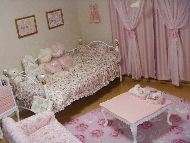 pinksugaryheart's tweet photo. pink bedroom insp 🎀 https://t.co/rE7xGjyVGD