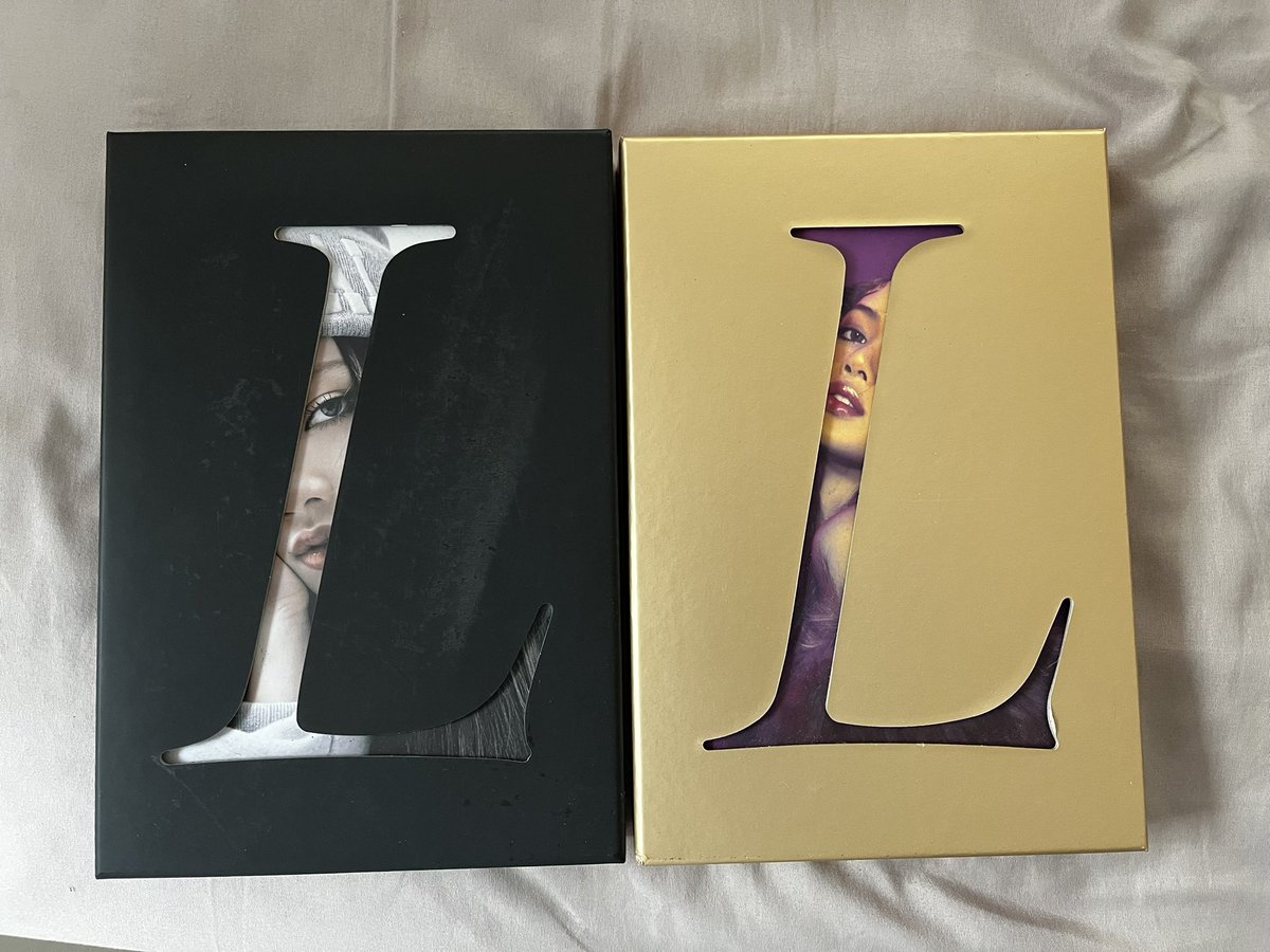 qter_X's tweet photo. LISA FIRST SINGLE ALBUM LALISA GOLD/BLACK- 350 https://t.co/UC8pcouXPM