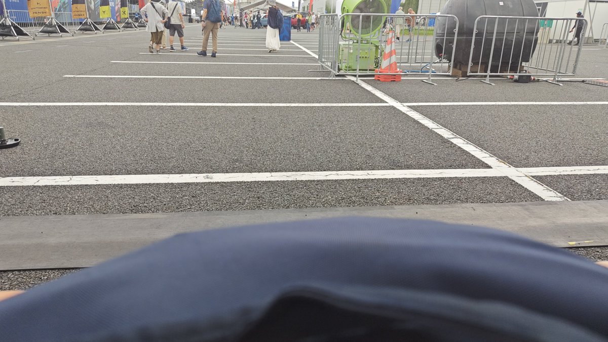 yamatomino555's tweet photo. 休憩中 https://t.co/9diaDigOs2