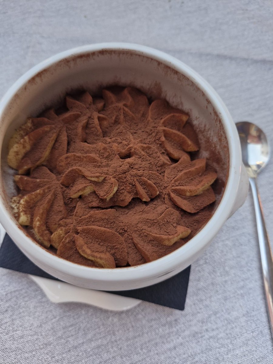 CiriSince1978's tweet photo. Poi #Caorle #Venerdi #Cena da #Savor @DavidCuocoSavor il modo più #dolce per #iniziare il #weekend con una #coccola tutto #massabon https://t.co/Q5zQ00yBp0
