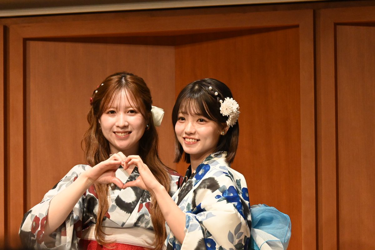 natudale106's tweet photo. CERINEイベント第１部撮ってだし☺️
#髙橋彩音
#永野芹佳 https://t.co/nlD0VhxcFS