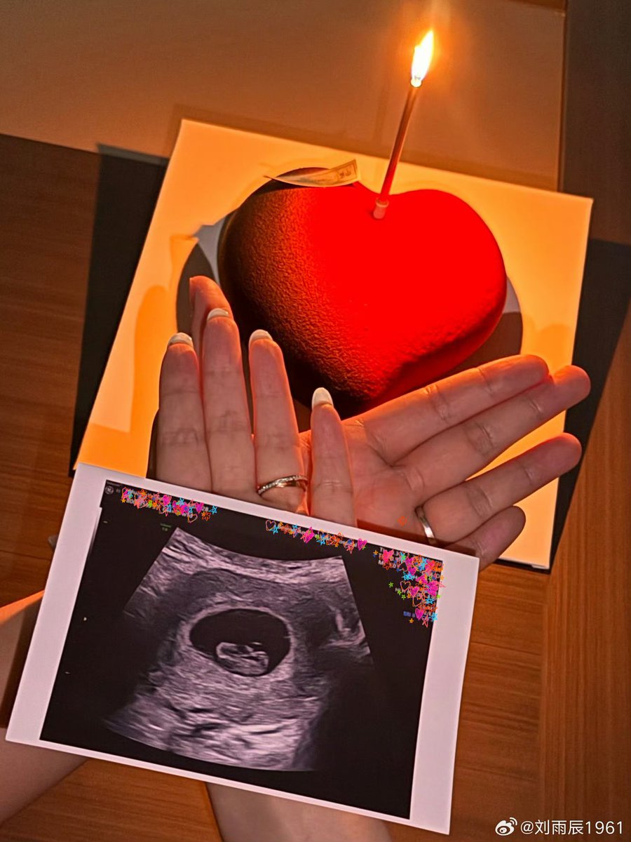 lalalisa48's tweet photo. YUCHEN/YAQIONG WILL HAVE A BABY 🥹🥹🥹 https://t.co/l9eVn5J7k8
