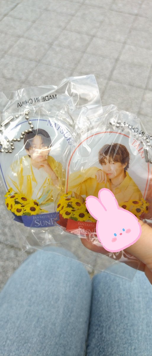 kuro_meme_'s tweet photo. 譲る➝澤夏、佐藤大樹
求➝木村慧人（缶バッジ、チャーム）
#ファンタ #ガチャ #交換 #木村慧人 #澤本夏輝 #佐藤大樹 https://t.co/0RmZJKkXwk