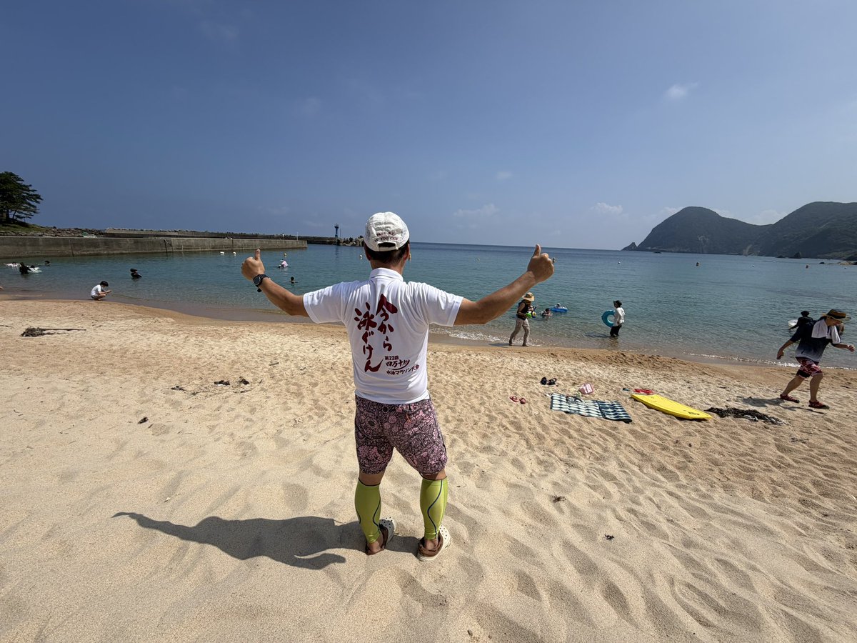 hisatomikato's tweet photo. 今日の海部は会社のオッちゃんも緊急参戦。先週に比べてさらに水温があがり長袖のタッパー無しでも1時間ぐらい泳いでいられる。透明度も上がり様々ないお魚をじっくり観察できた。 https://t.co/i38kNhOX4o