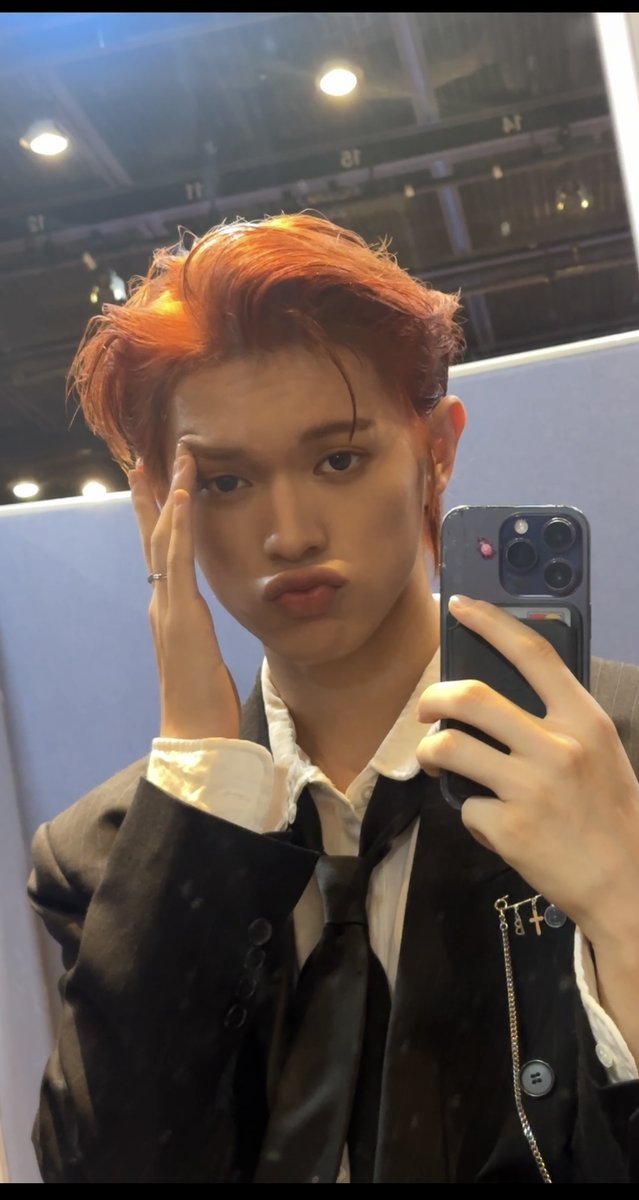 idntt_cosmo's tweet photo. 슈트 boy 🦊

#idntt #아이덴티티
#itsnotover #이주헌 #leejooheon https://t.co/cDcyHyTeps