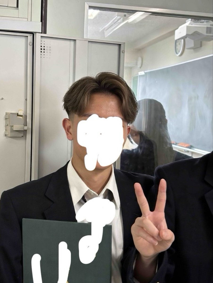 reiwie's tweet photo. ふんいき https://t.co/7hM88MXQz8