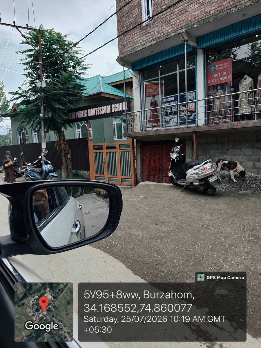 imKshoaib's tweet photo. @SMC_Srinagar @SMC_24x7 Another issue, @SMC_Srinagar: the only open garbage dumping point is near Women's College, Batpora. The garbage bin at Inderhama-Burzhama near Delhi Public Montessori School has also been removed. Please reinstall it and add more bins across the area to stop roadside dumping. https://t.co/Ge0YWoAaRx