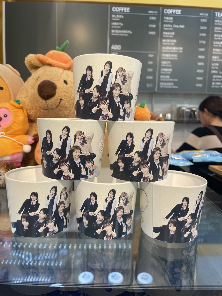 Mikity_212's tweet photo. ライブ会場２階でコラボカフェやってた！
#きゅーすと #きゅーすと韓国 #コラボカフェ https://t.co/4dMAdswF2x