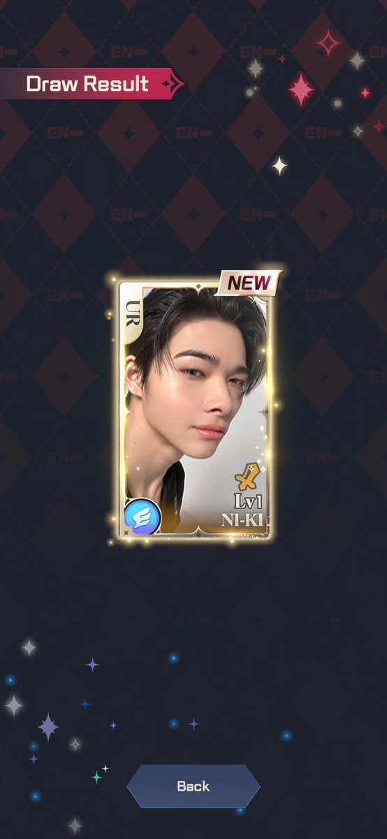 Kuunblxckcxt's tweet photo. ภูมิใจมากจั๊นขยันเก็บครั้งแรก 250000 ฟรีจุ่มก้าดทอง 

#ENHYPENWORLD https://t.co/tKHk45e2U7