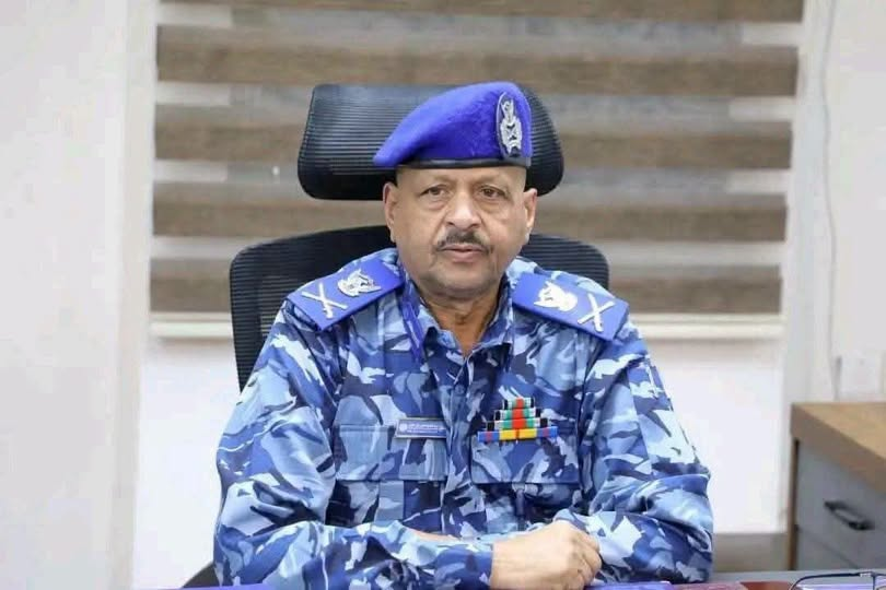 airdalhadara's tweet photo. وفاة اللواء شرطة عبدالمحمود العوض مدير الإدارة العامة للجوازات والهجرة أثناء مساركته في مؤتمر بتونس. https://t.co/dtBBWXKyFN