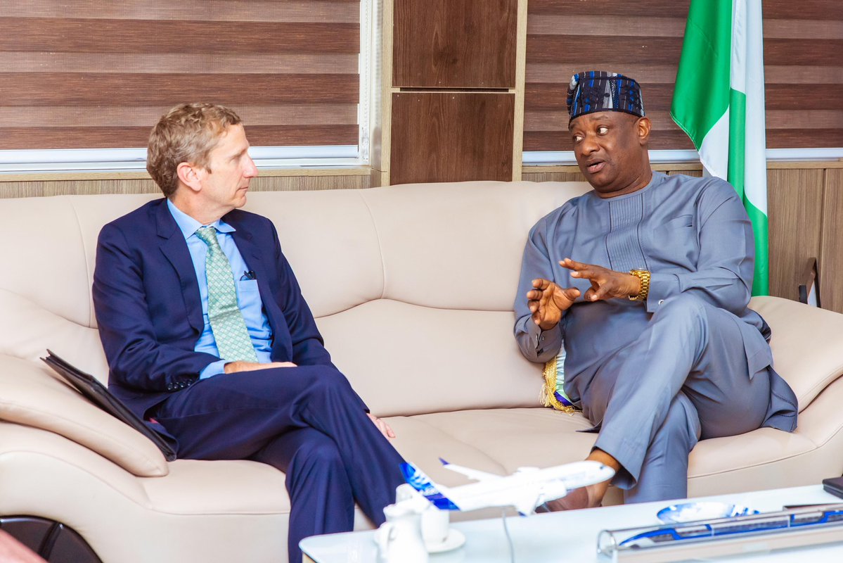 fkeyamo's tweet photo. Earlier in the week, I played host to the Chargé d’Affaires at the U.S. Mission to Nigeria, Mr. Keith Heffern. He was accompanied by Ms Pamela Hack, the Country Consular Head for the United States Mission in Nigeria.

I was joined by the Permanent Secretary of the Ministry, the DG of the NCAA, the MD of FAAN, the MD of NAMA and other senior Directors of the Ministry. 

We discussed how the aviation industries in the US and Nigeria can cooperate in several ways that can be mutually beneficial to both countries. The US delegation commended the administration of President Bola Ahmed Tinubu for some of the positive strides in the aviation sector and pledged their continued cooperation with the Nigerian Government in advancing the sector.