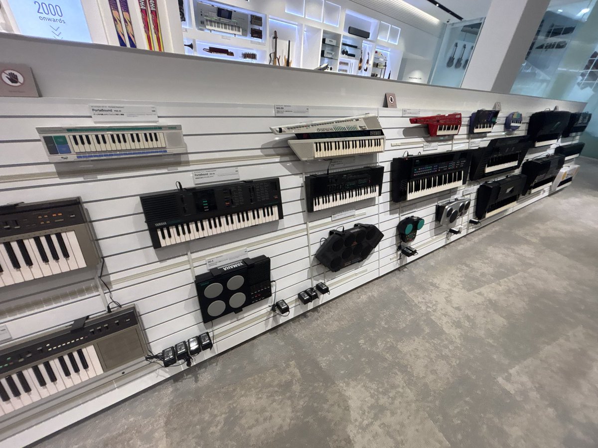 barubex's tweet photo. イノベーションロード、情報量多すぎ https://t.co/Lt0T0QPfvV