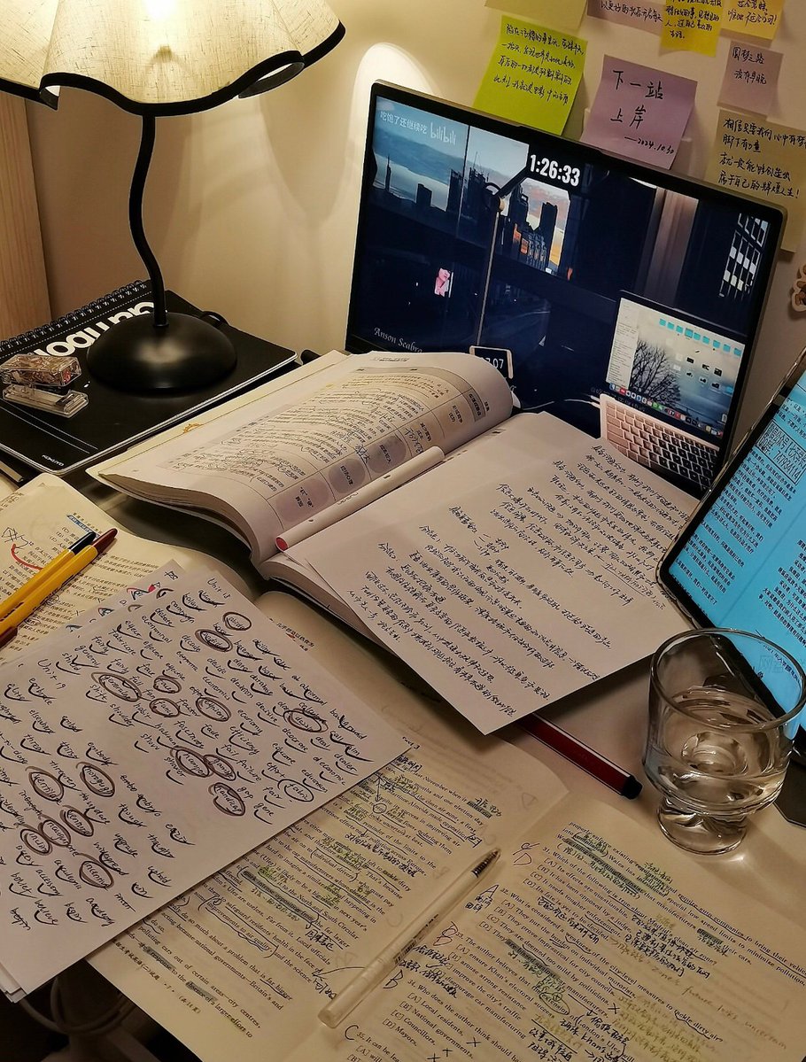 Lady3358's tweet photo. Passed my IELTS test with an overall score of 7.5! Grateful for all the help along the way https://t.co/EgESp72VUL