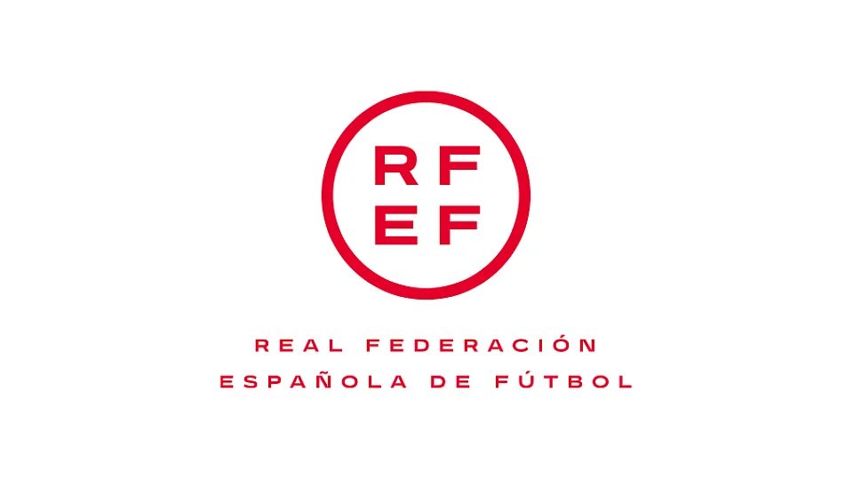 CoGAFS's tweet photo. I Seminario de pretemporada 2026-2027 | A Coruña 

➡️ Árbitros/as de...

✅ Liga Prime Futsal
✅ 2ª División Masculina
✅ 1ª Iberdrola de Fútbol Sala

📸 @FutSalRFEF

#futsal #aretofutbola #futsalreferee #acoruna #cogafs https://t.co/UiMr8SogkI