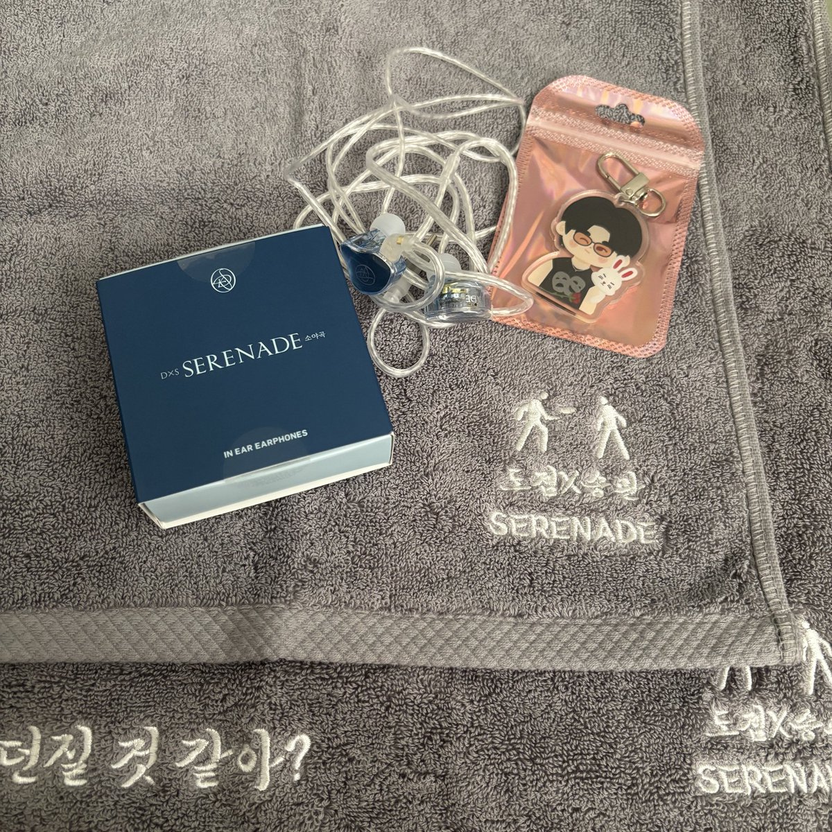 teito_bun's tweet photo. finally it’s here ✨ tysm @snwucartt
#SNWUFeedbacks
#teitogot https://t.co/3o7NYOpUFI