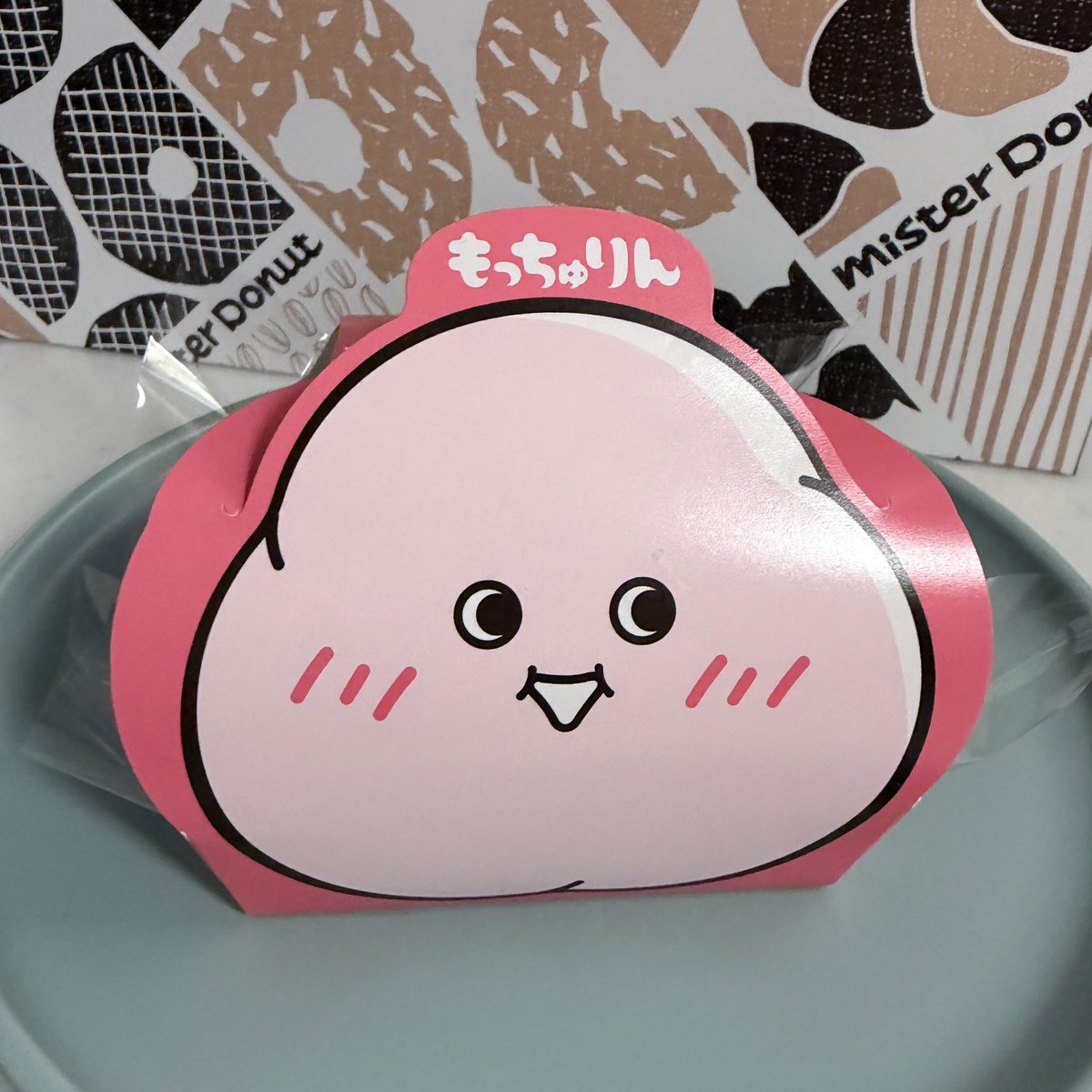 sesamepuddingg's tweet photo. やっと会えたね
（行列なしで買えるようになってた歓喜） https://t.co/PwQxNPyKEs