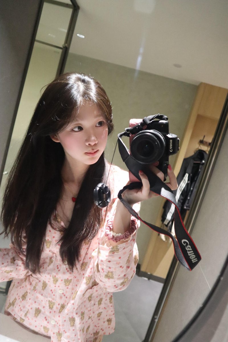CreamLullabyYu's tweet photo. 这个周末我就这样过 https://t.co/yEglgVPxDE