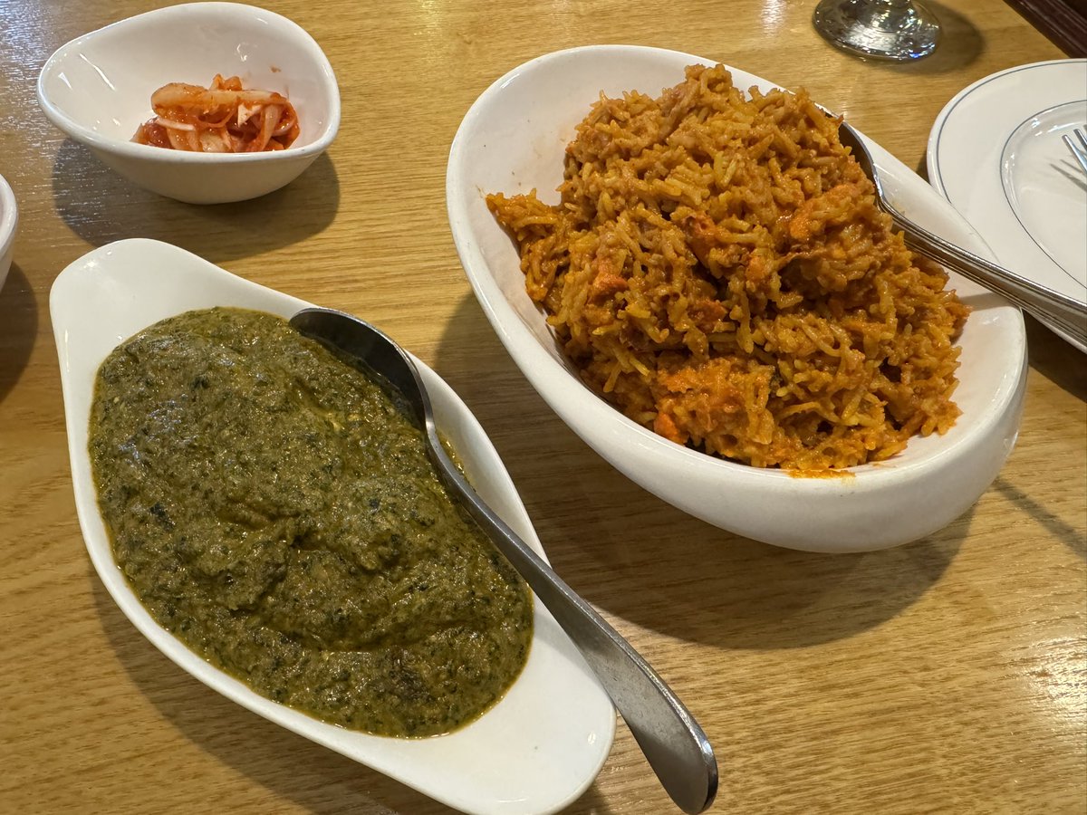 souchang36's tweet photo. 韓国に来てビリヤニを食らう。
ねっとり系のビリヤニだった。 https://t.co/OWtxZ459A1