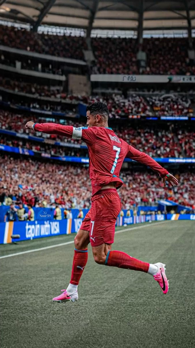 Marxx__0's tweet photo. Good morning my fellow Ronaldo mutuals and friends 🐐❤️ https://t.co/e5qVtstAp0