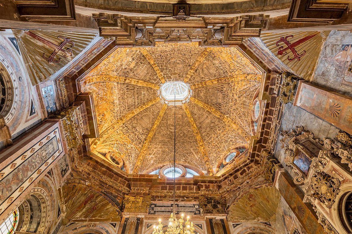RMedievo's tweet photo. Santa Apostólica y Metropolitana Iglesia Catedral de Santiago de Compostela https://t.co/iBebneMzGi